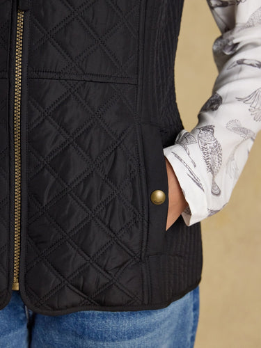 Joules Minx Showerproof Diamond Quilted Gilet in Black
