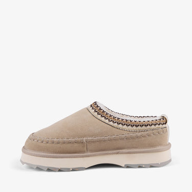 Emu Sharky Adventure Scuff Clog in Sand