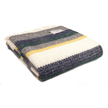 Tweedmill Pure New Wool Throw in Illusion pattern and Stripe