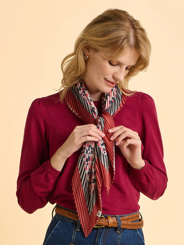 Brakeburn Pearl Scarf