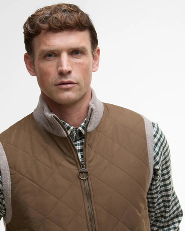 Barbour Shoveler Knitted Gilet in Stone