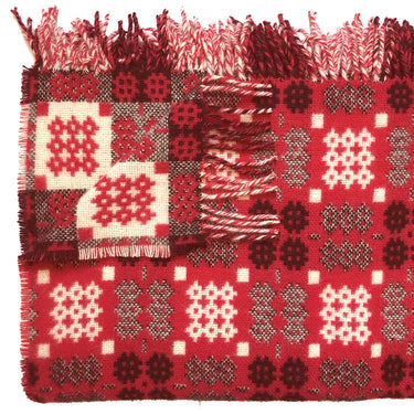 WELSH TAPESTRY THROW-RED