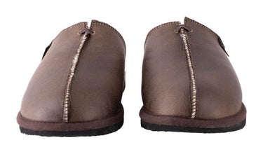 Shepherd Hugo Sheepskin Slippers in Oiled Antique