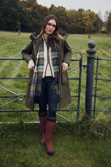 Barbour Bamburgh Waterproof Jacket in Olive/Classic
